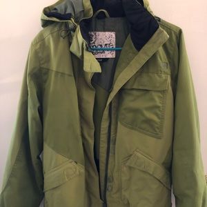 Women’s snowboarding jacket